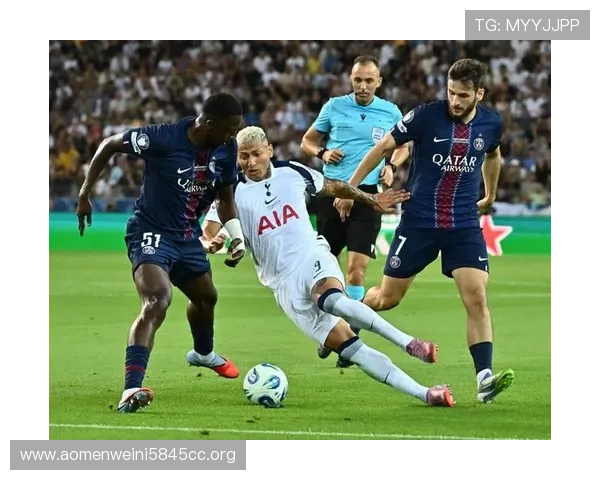 千亿球友会体育打造全球最顶尖的足球爱好者交流平台多元互动助力足球文化繁荣发展